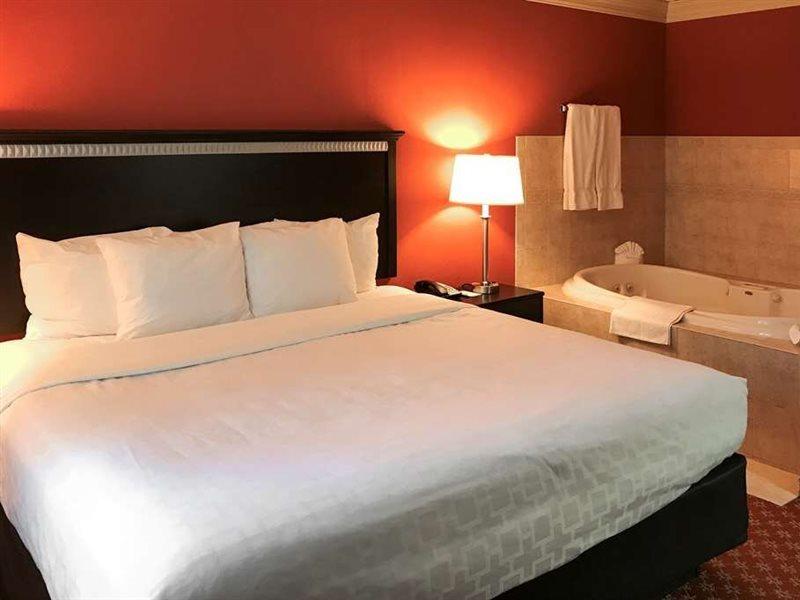 Clarion Hotel & Conference Center Toms River Ngoại thất bức ảnh