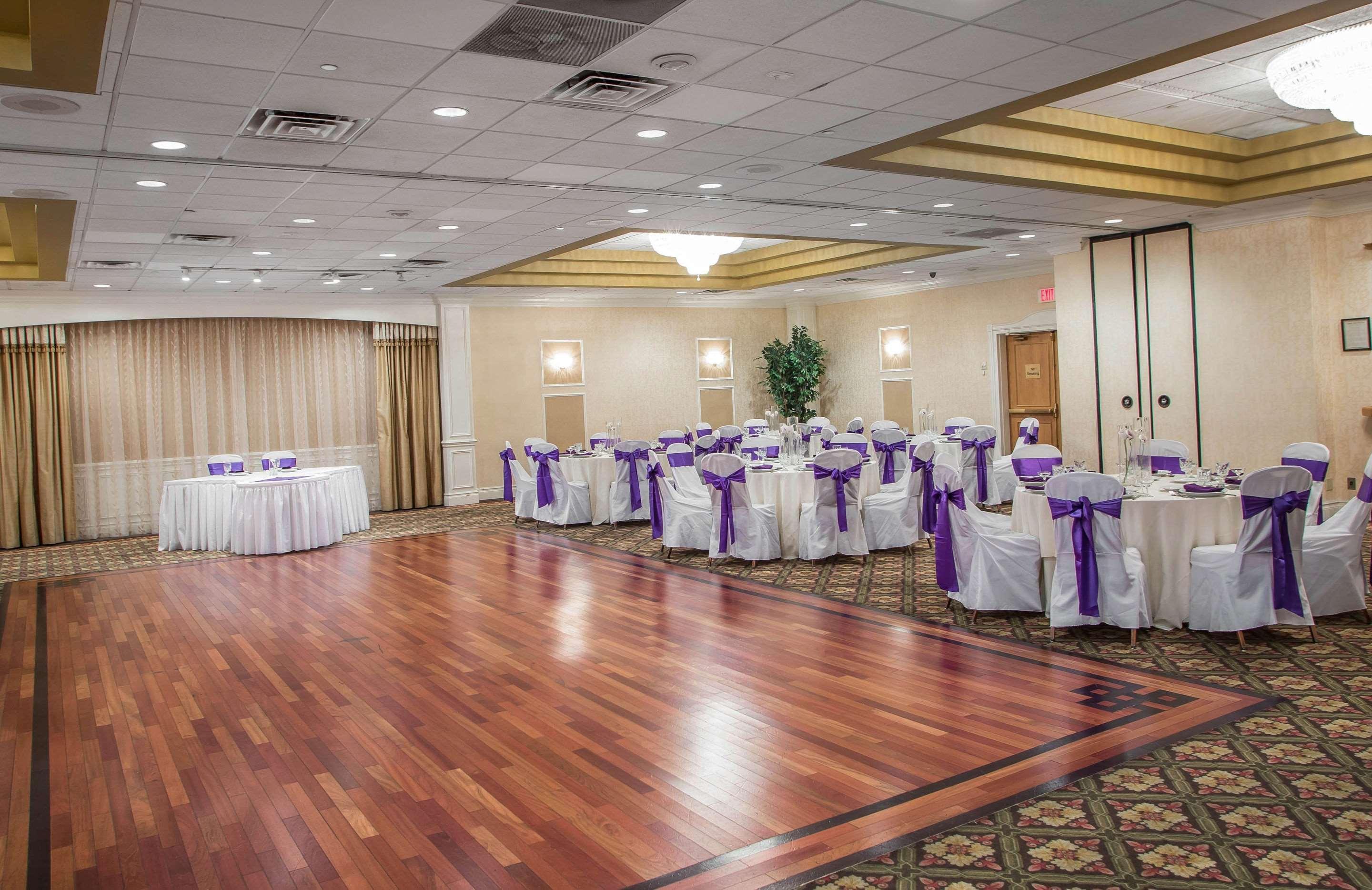 Clarion Hotel & Conference Center Toms River Ngoại thất bức ảnh